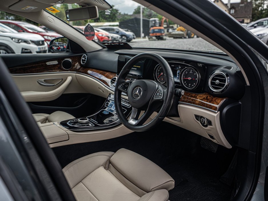 Mercedes-Benz E Class 2016 Merc E220 Automatic/1 Owner/6m Warranty — photo 6