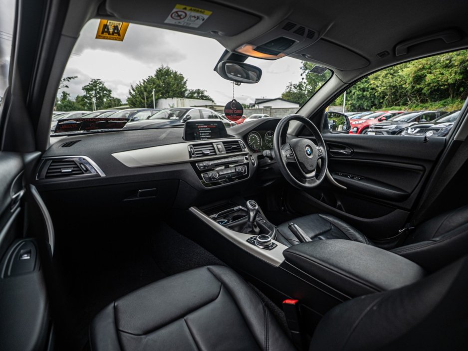 BMW 1 Series 2019 BMW 118d/Irish/New NCT/1yr Warranty — photo 8