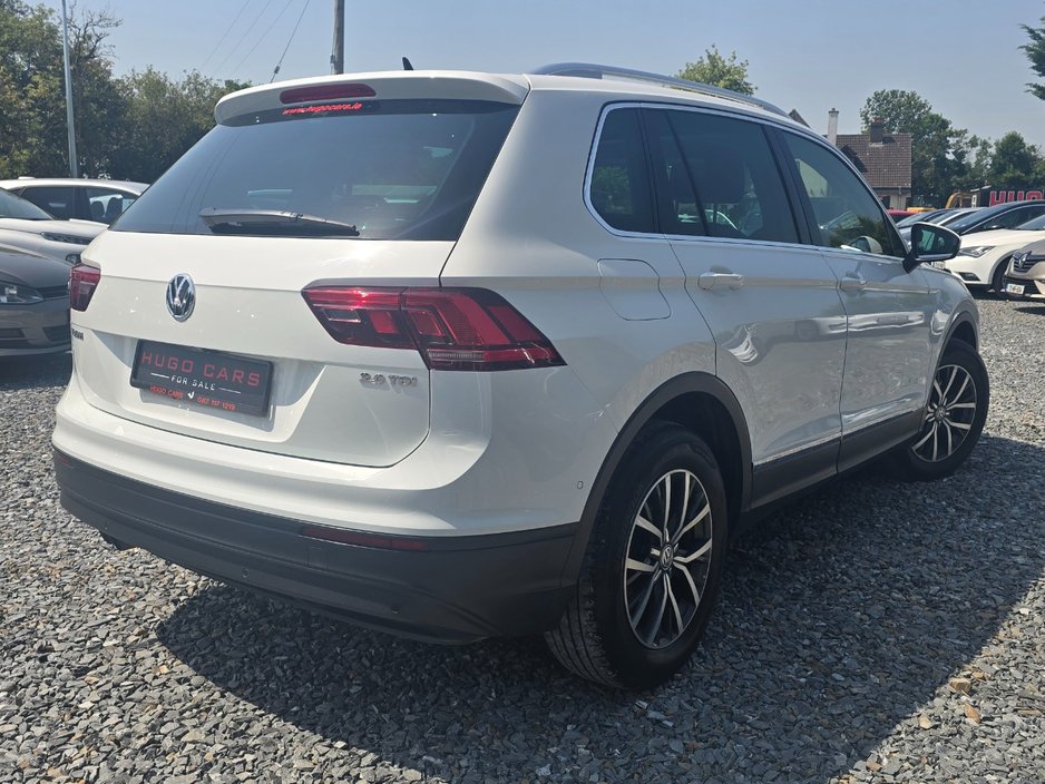 Volkswagen Tiguan 172 2.0d Comfortline/FSH/Warranty — photo 3
