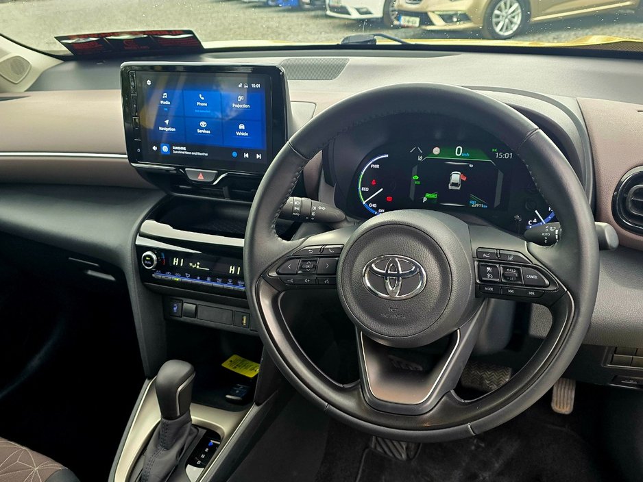 Toyota Yaris 222 Cross 1.5 Hybrid/FSH/New NCT/1yr warrant — photo 5