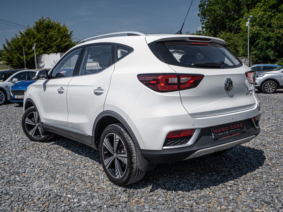 MG ZS 202 Exclusive/High spec/1yr Warranty — photo 2