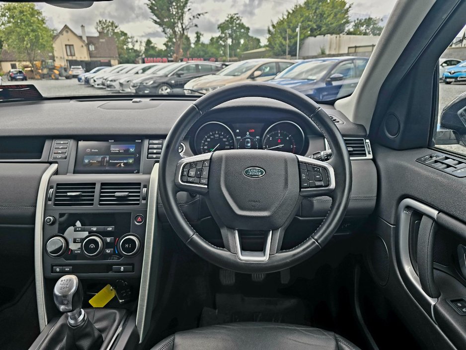 Land Rover Discovery 2019 2.0d/New Chain/New NCT/Warranty — photo 8