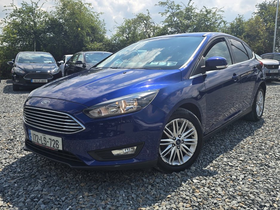 Ford Focus 172 1.5tdci Edition sold with Warranty — photo 3