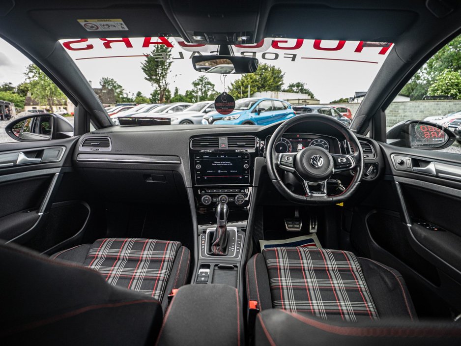 Volkswagen Golf 182 2.0 GTI Automatic/1 Owner/Warranty — photo 9