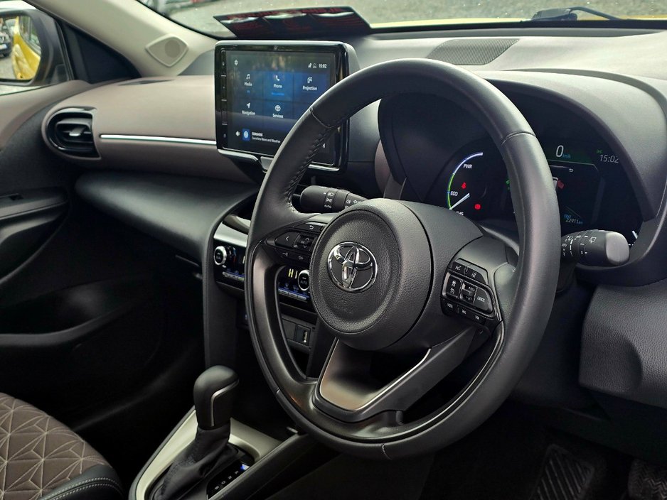 Toyota Yaris 222 Cross 1.5 Hybrid/FSH/New NCT/1yr warrant — photo 9