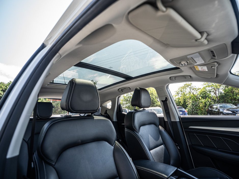 MG ZS 202 Exclusive/High spec/1yr Warranty — photo 5