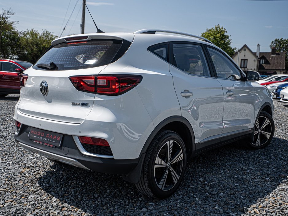 MG ZS 202 Exclusive/High spec/1yr Warranty — photo 3
