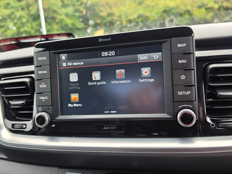 Kia Stonic 172 1.4/High spec/Irish/Warranty — photo 8