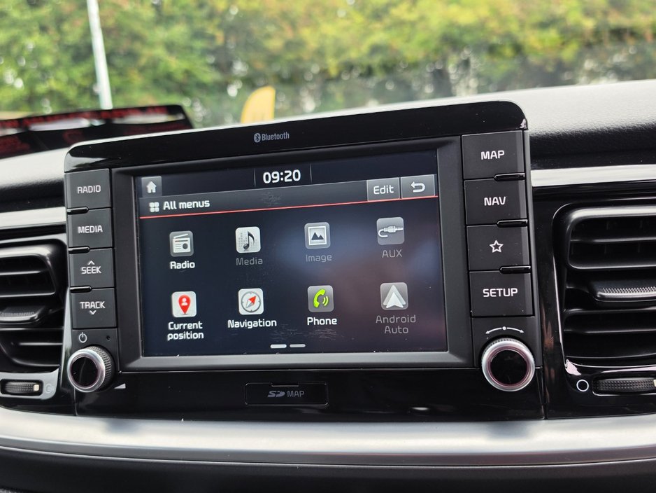 Kia Stonic 172 1.4/High spec/Irish/Warranty — photo 9