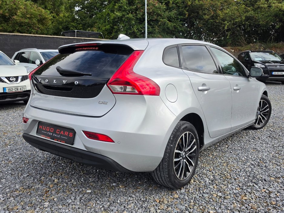 Volvo V40 2017 2.0d/Irish/New NCT/Warranty — photo 2