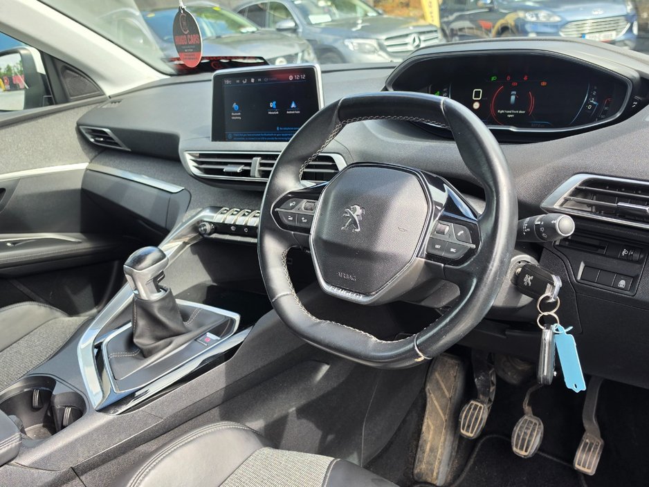 Peugeot 3008 182 Allure/High spec/6m Warranty — photo 5