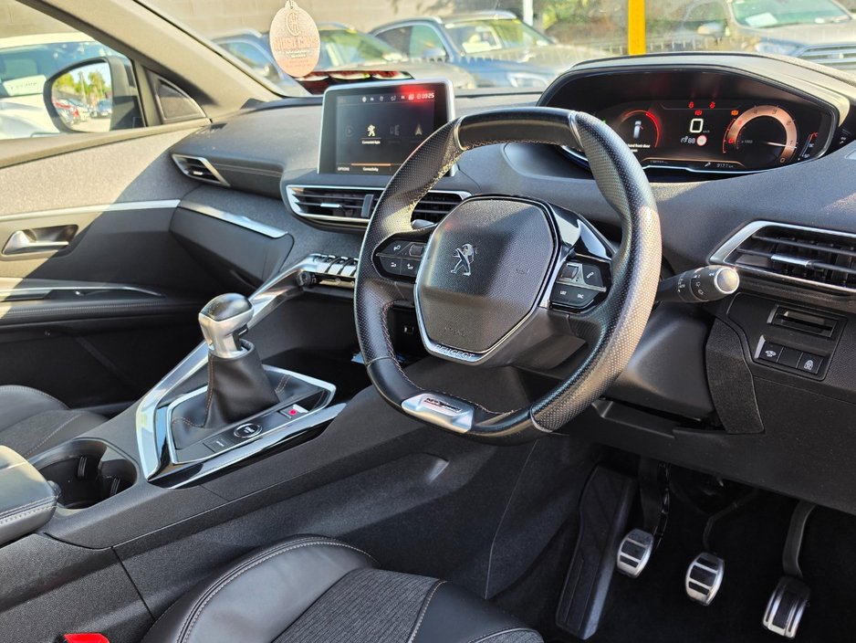 Peugeot 5008 182 GT-LINE/High spec/6m Warranty — photo 5