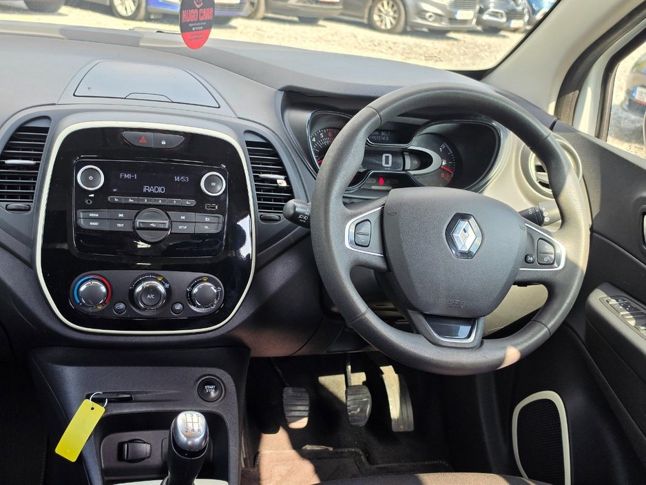 Renault Captur 2018 0.9/Low mls/Warranty — photo 8