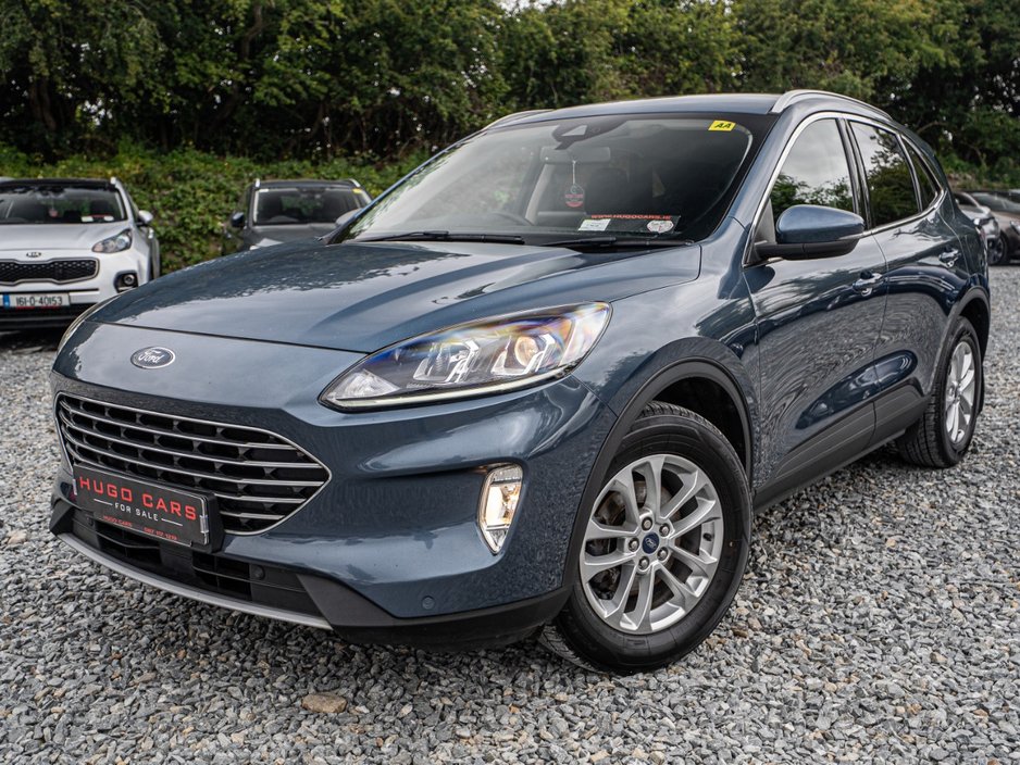 Ford Kuga 202 1.5d TITANIUM/1 Owner/Warranty — photo 4