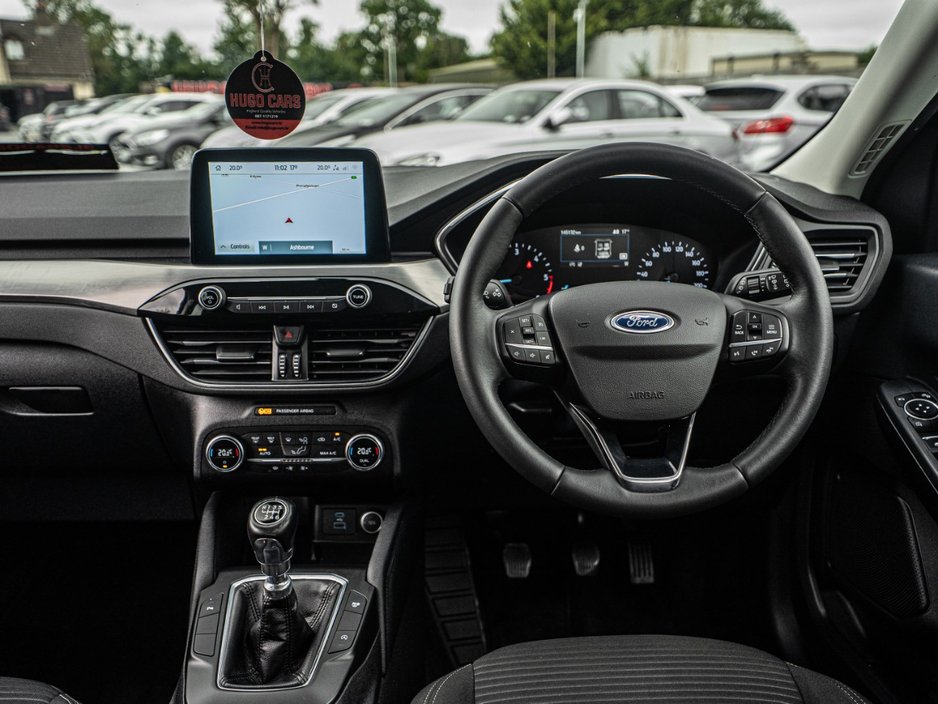 Ford Kuga 202 1.5d TITANIUM/1 Owner/Warranty — photo 5