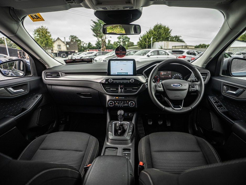 Ford Kuga 202 1.5d TITANIUM/1 Owner/Warranty — photo 7