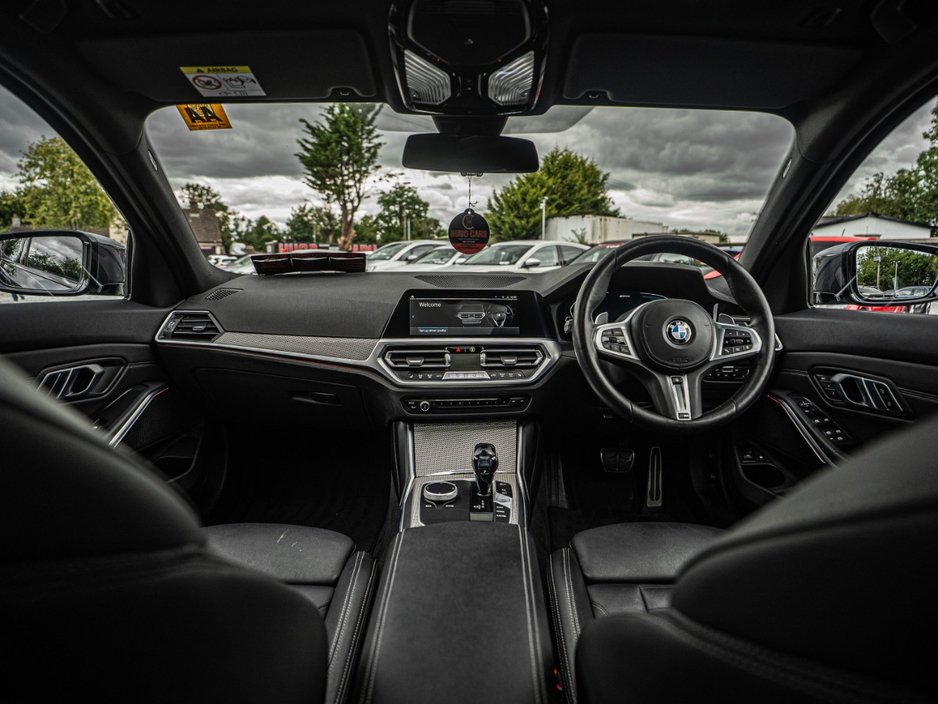 BMW 3 Series 2021 BMW 330e M-Sport/High-spec/1yr Warranty — photo 7