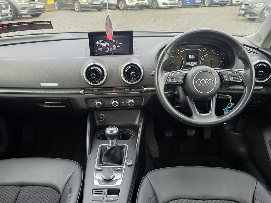 Audi A3 2018 1.6tdi/Same Owner 4yrs/New T-Belt — photo 6