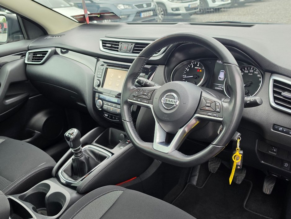 Nissan Qashqai 182 1.2/High spec/New NCT/Warranty — photo 5