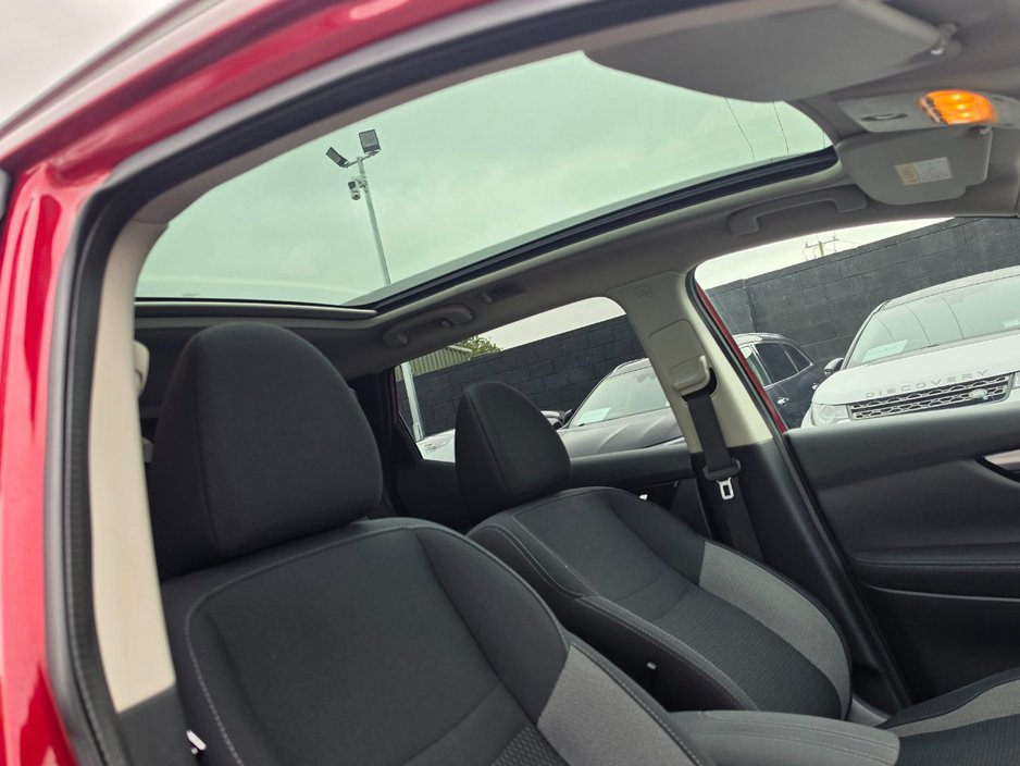 Nissan Qashqai 182 1.2/High spec/New NCT/Warranty — photo 6