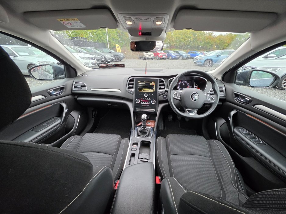 Renault Megane 2019 Iconic 1.3/High spec/New NCT/Warranty — photo 8
