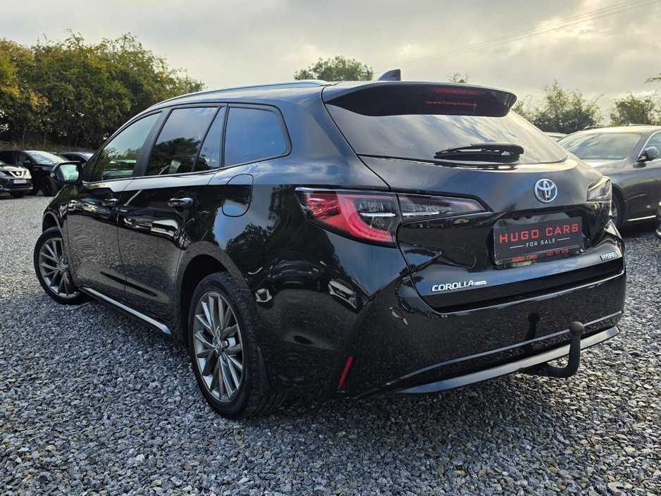 Toyota Corolla 202 1.8 Hybrid/FSH/1 Owner/1yr Warranty — photo 2