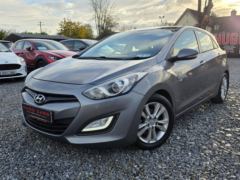 Hyundai i30 142 1.6d Deluxe/New NCT/Warranty — photo 4