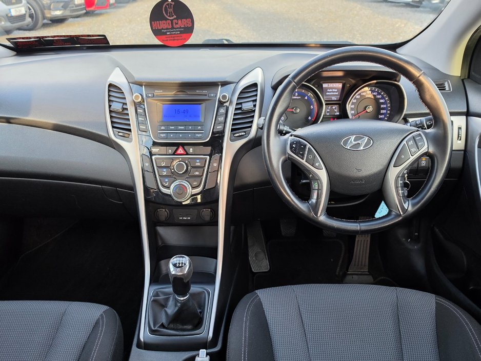 Hyundai i30 142 1.6d Deluxe/New NCT/Warranty — photo 6