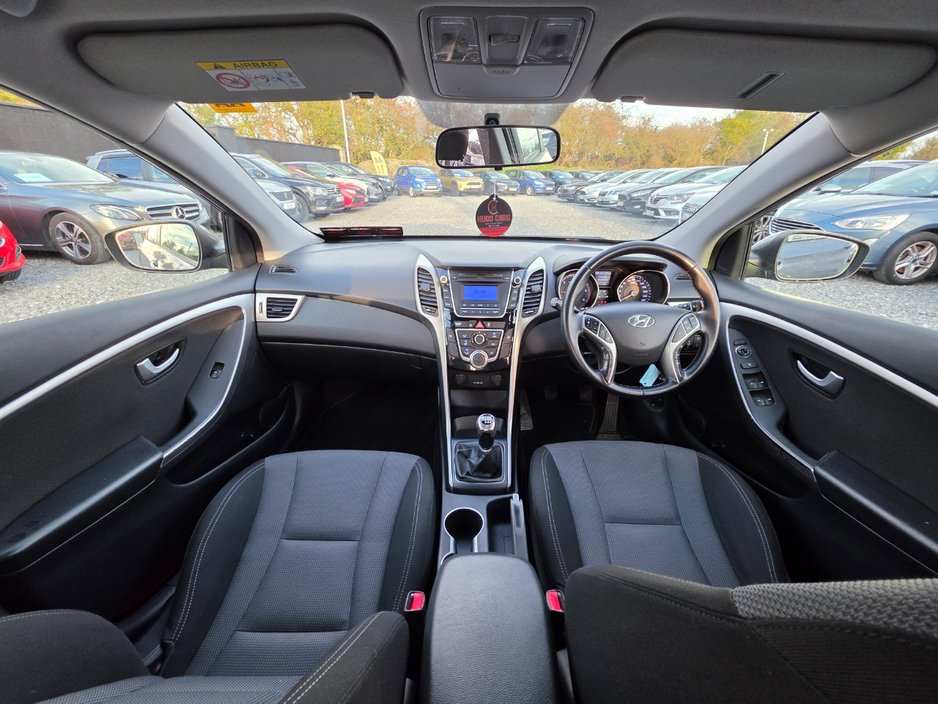 Hyundai i30 142 1.6d Deluxe/New NCT/Warranty — photo 7