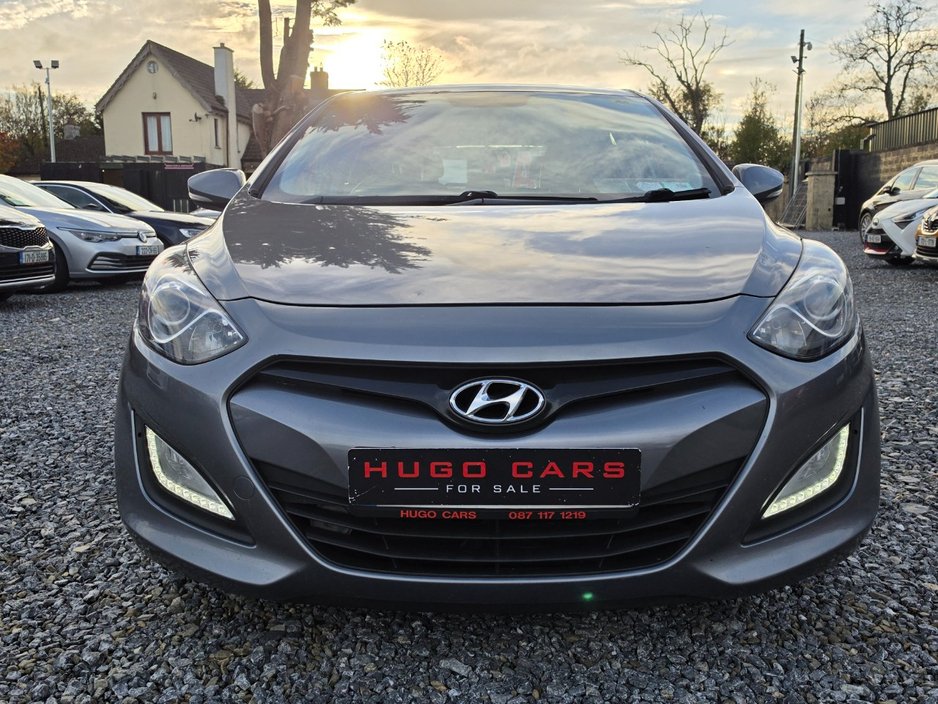 Hyundai i30 142 1.6d Deluxe/New NCT/Warranty — photo 9