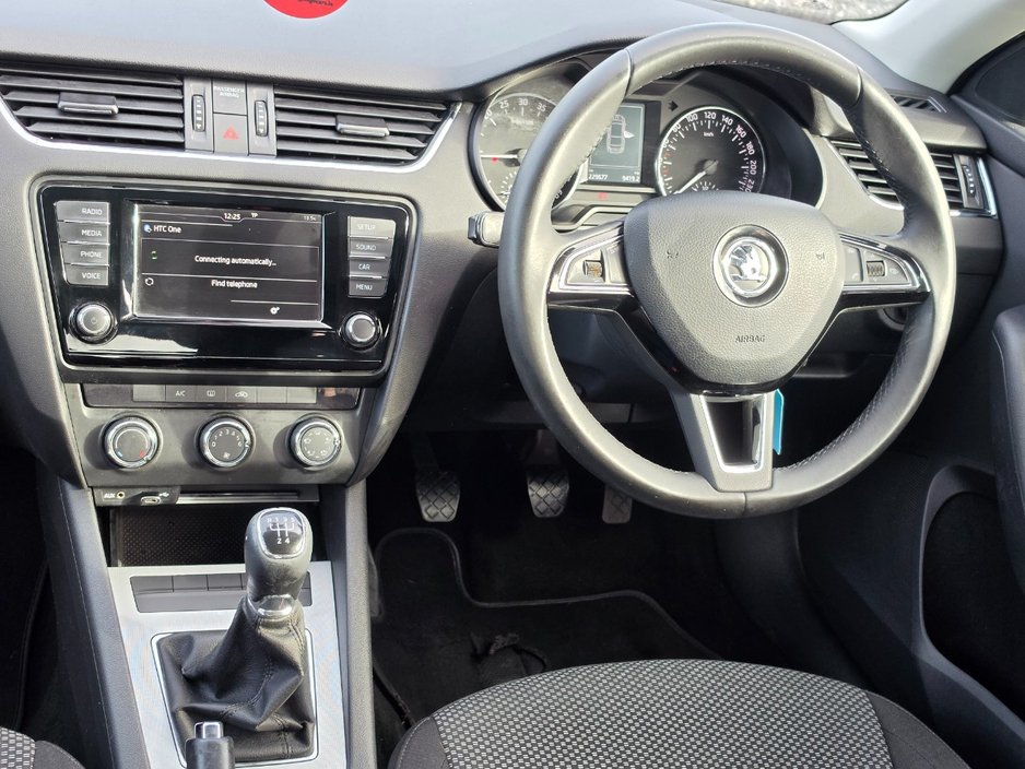 Skoda Octavia 152 1.6d/New NCT/Irish/Warranty — photo 8